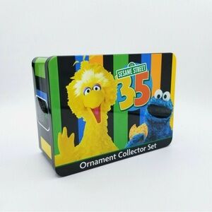 Carlton Cards: Sesame Street 35 Years Christmas Tree Ornament Collector Set NEW